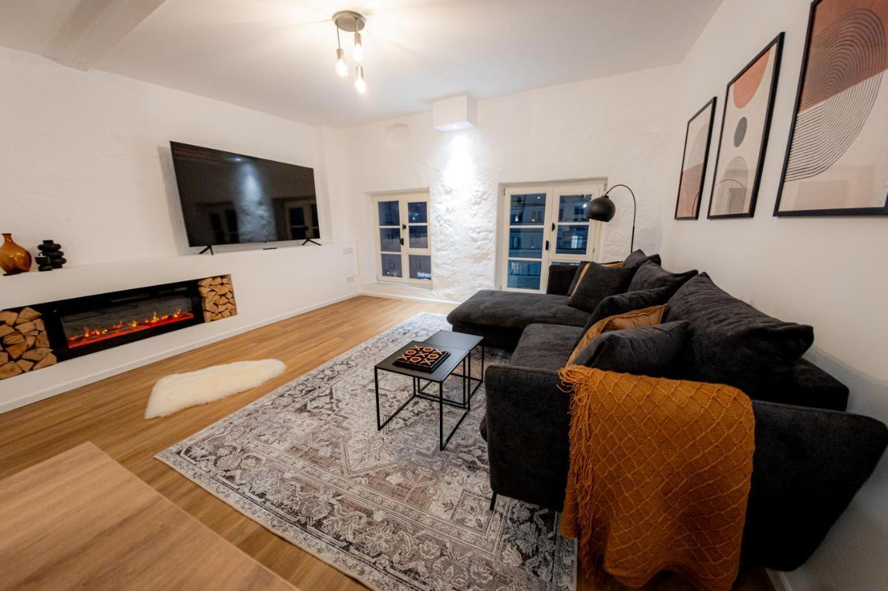 Highlight Am Stadtplatz Muehldorf - C4S Come4Stay - 2 Zimmer Wohnung I Bis Zu 5 Gaeste Екстериор снимка
