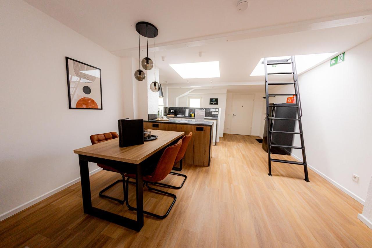 Highlight Am Stadtplatz Muehldorf - C4S Come4Stay - 2 Zimmer Wohnung I Bis Zu 5 Gaeste Екстериор снимка