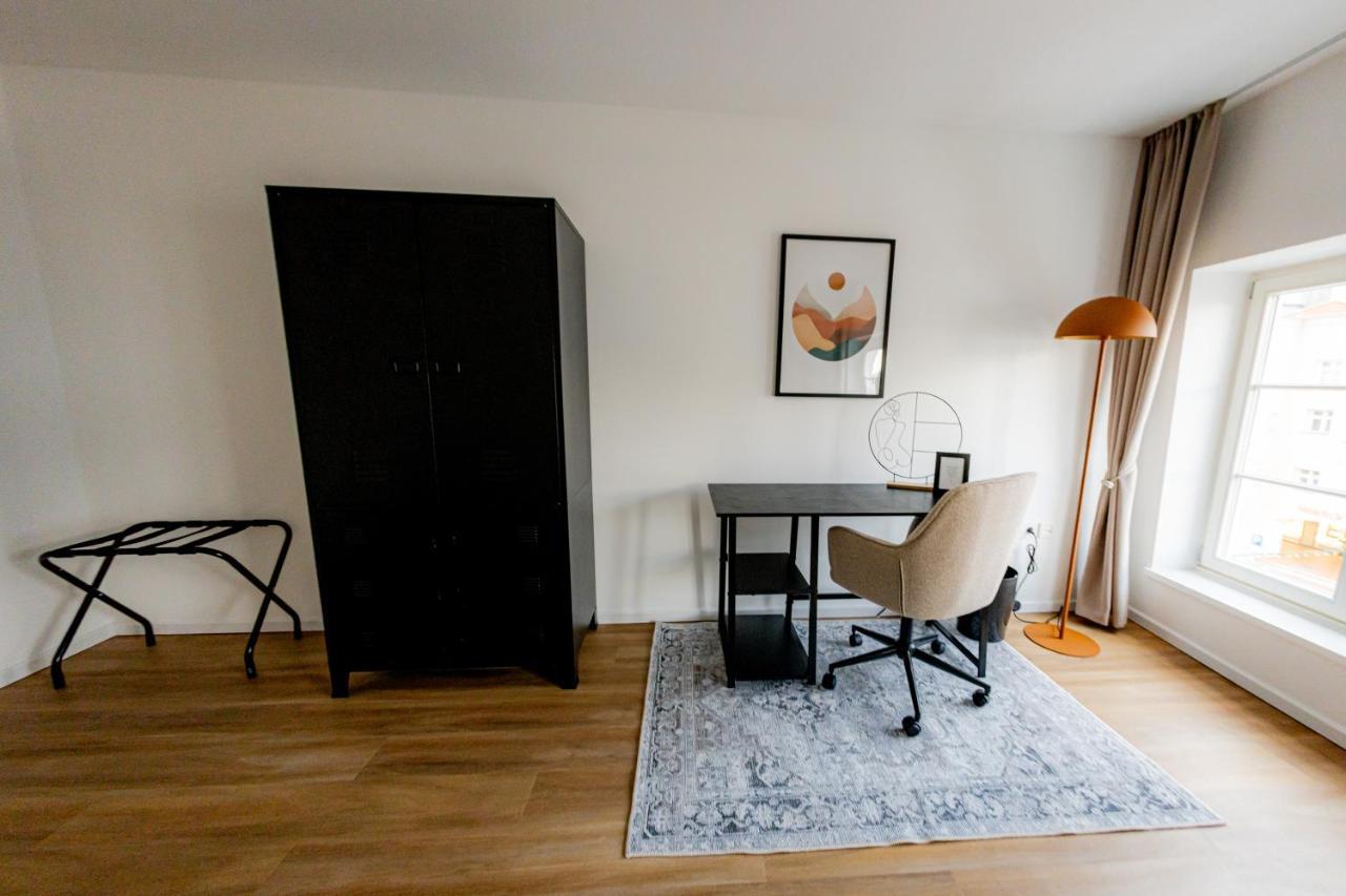 Highlight Am Stadtplatz Muehldorf - C4S Come4Stay - 2 Zimmer Wohnung I Bis Zu 5 Gaeste Екстериор снимка