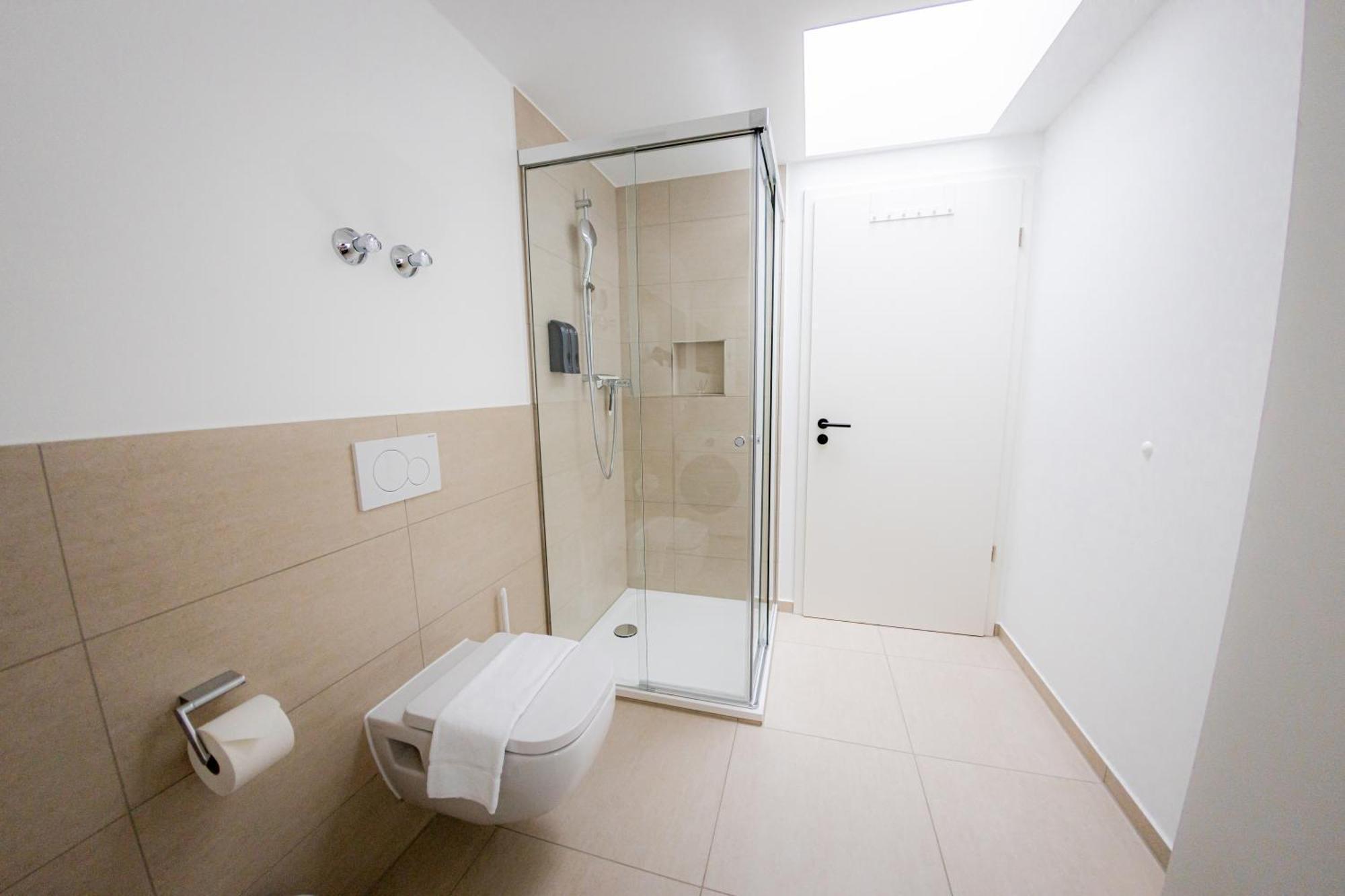 Highlight Am Stadtplatz Muehldorf - C4S Come4Stay - 2 Zimmer Wohnung I Bis Zu 5 Gaeste Екстериор снимка