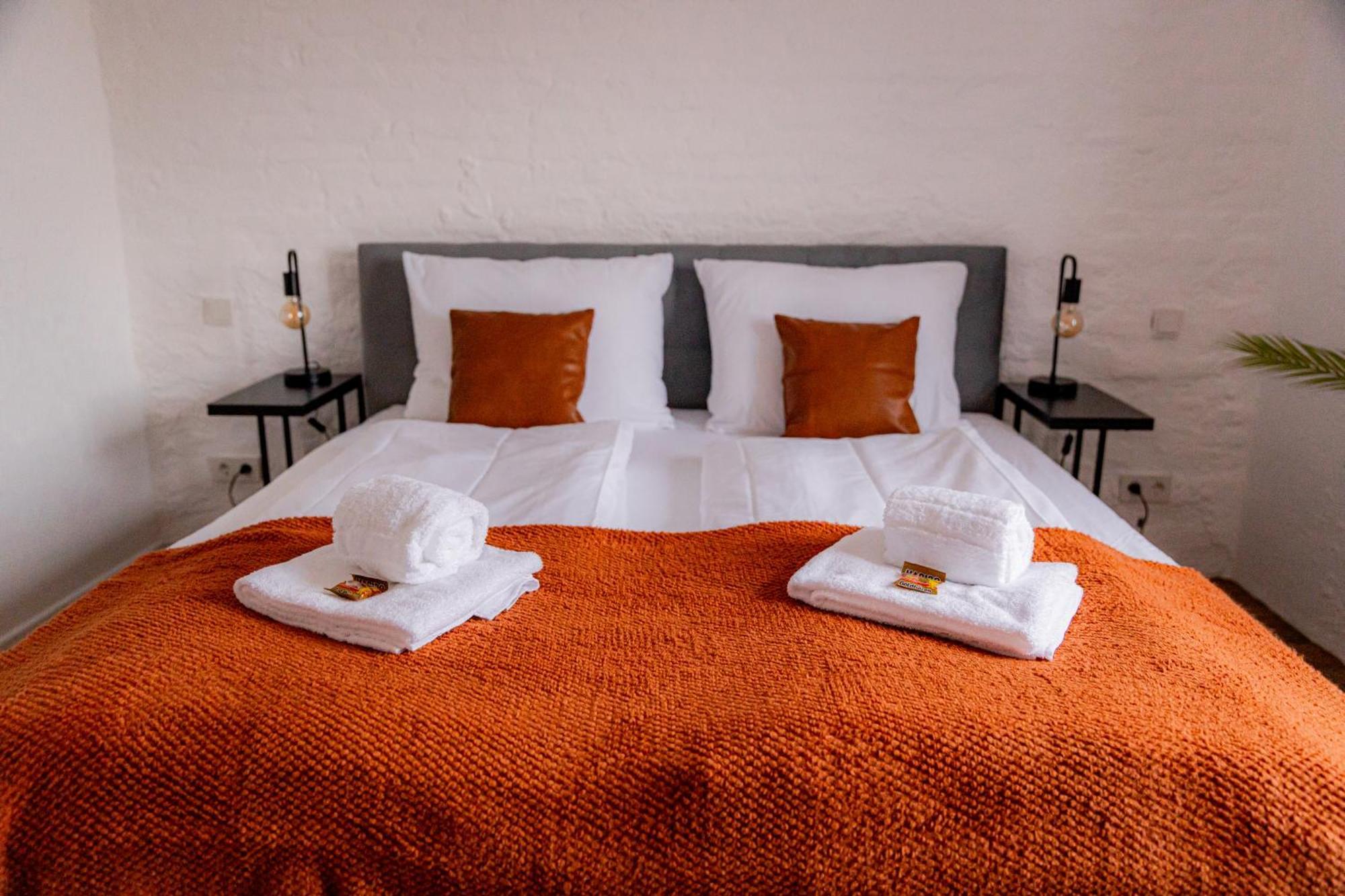 Highlight Am Stadtplatz Muehldorf - C4S Come4Stay - 2 Zimmer Wohnung I Bis Zu 5 Gaeste Стая снимка